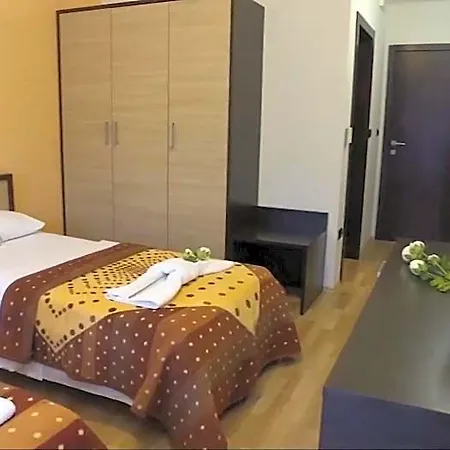 The Two Hearts Hotel 3*